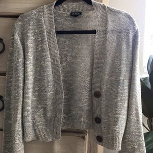 NWT Cropped cardigan long sleeves